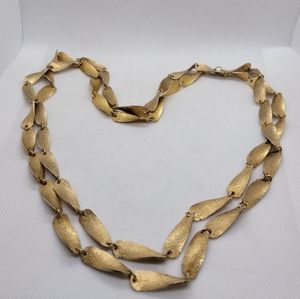 Vintage Brushed Goldtone flat metal linked Single Strand Necklace